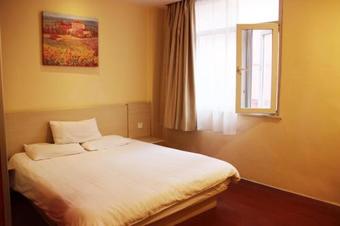 Hotel Hanting Express Xianning Railway Station