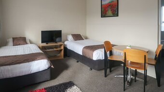 Fiesta Court Motel