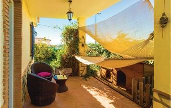 Three-bedroom Holiday Home In Padul