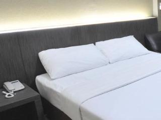 Watana Hotel Bangkok