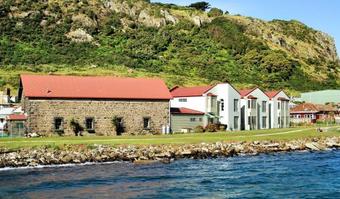 Apartamentos Stanley Village Waterfront Accommodation