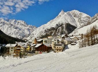 Apartamentos Chasa Arlu