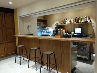 Hotel Hostal Universitat