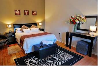 Hostal Tranquil Guest House