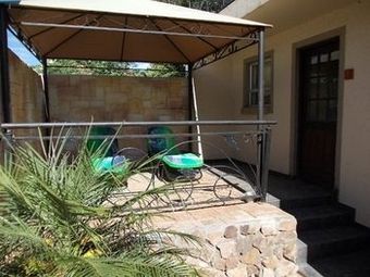 Hostal Homestay Travel Guest House