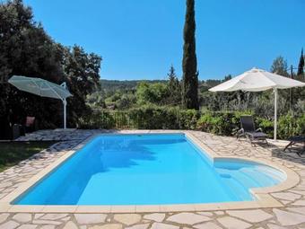 Le Clos Des Oliviers 140s