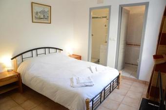 Les Olivier Pub, Brasserie Et B&B