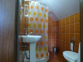 Hostal Anano Guest House