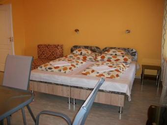 Hostal éden Ii.