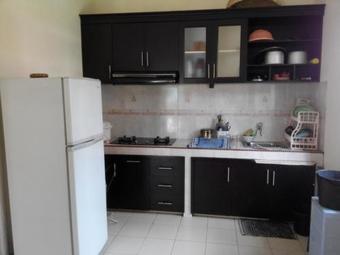 Zevannya Villa Stockholm Kota Bunga