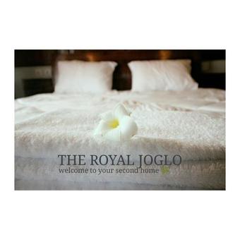 Posada The Royal Joglo