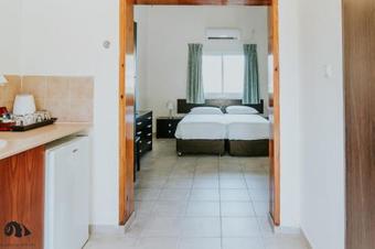 Nachsholim Kibbutz Country Lodging
