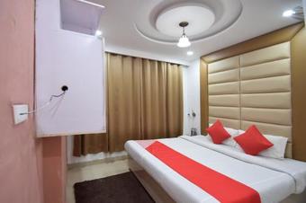 Oyo 12066 Hotel Gellasenheit