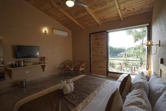 Hotel Tarangi Resort