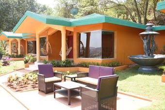 Hotel Residency Lake Resort & Spa