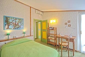 Casamaggiore Villa Sleeps 10 Pool Air Con Wifi