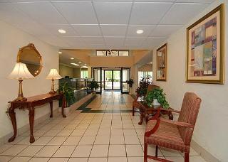 Hotel Comfort Inn & Suites