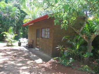 Hostal Lake St Lucia Lodge