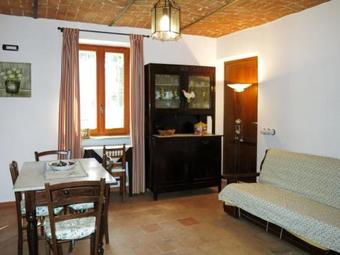 Locazione Turistica Casa Il Valletto (mom100)