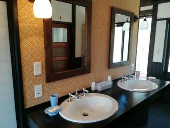 Hostal Ogata House