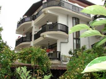 Hostal Guest House Starata Kushta