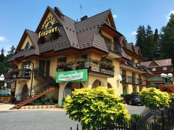 Hostal Sykowny