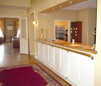 �m�ls Stadshotell - Sweden Hotels