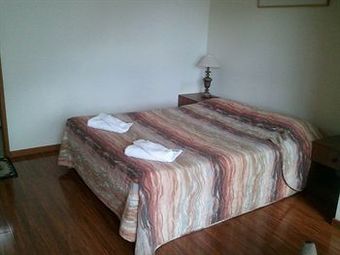 Beaconsfield Lodge Motel