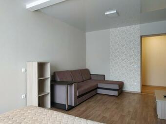 Apartment On Oktyabrskiy 27