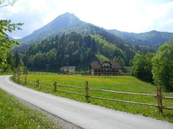 Agroturismo Country House - Turisti?na Kmetija Ambro? Gregorc