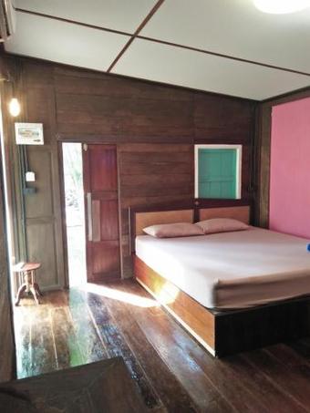 Hostal Baan Tangkwa