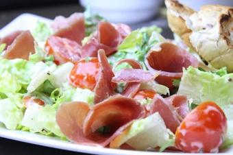 Hostal Apartm�ny Caffe & Grill