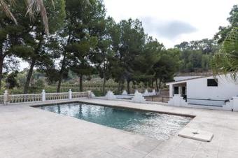 Villa Gurugu