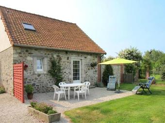 Holiday Home Les Chapelles (smi101)