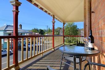 Cbc Bed & Breakfast & Cafe