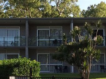 Hotel Arcadia Village Motel