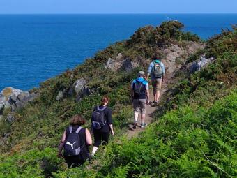 Modern Holiday Home In Clohars-carno�t With Beach Nearby