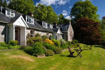 The Cnoc Hotel