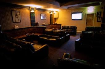 Hostal Xtasia Adult Hotel - Adults Only