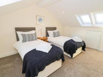 The Byre, Grange-over-sands