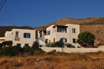 Daira Apartments