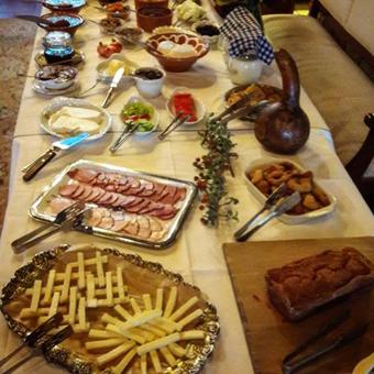 Hostal Montanema Handmade Village