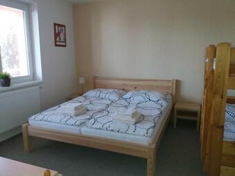 Hostal Vila Mu?ov