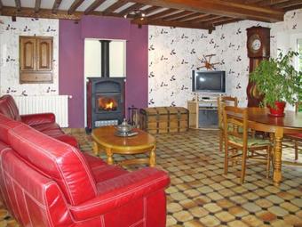 Holiday Home Les M�sanges (ldo400)