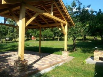 Hostal Geszteny�s Vend�gh�z