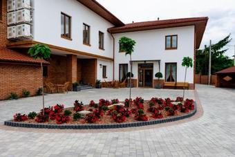 Hostal Go?ciniec Ceglane K?ty