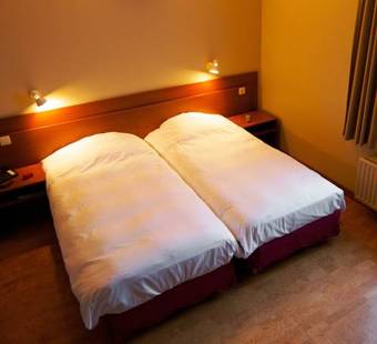 Alpha Hotel