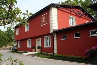 Hostal Villa Intryga