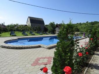 Hostal Giandra Resort