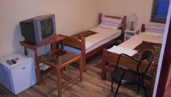 Hostal Laguna Guesthouse